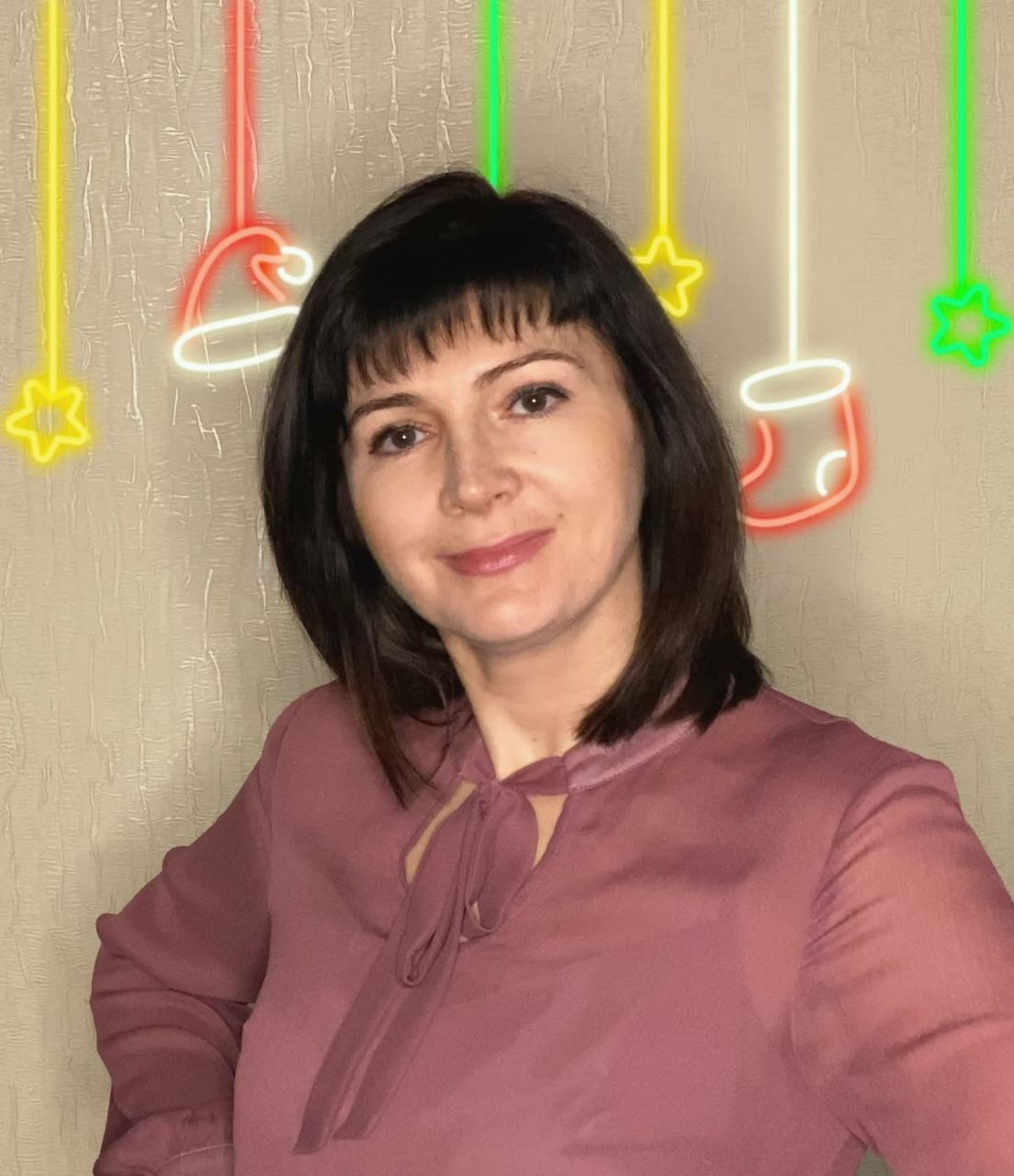 Ольга Кравчук поёт для пожилых людей